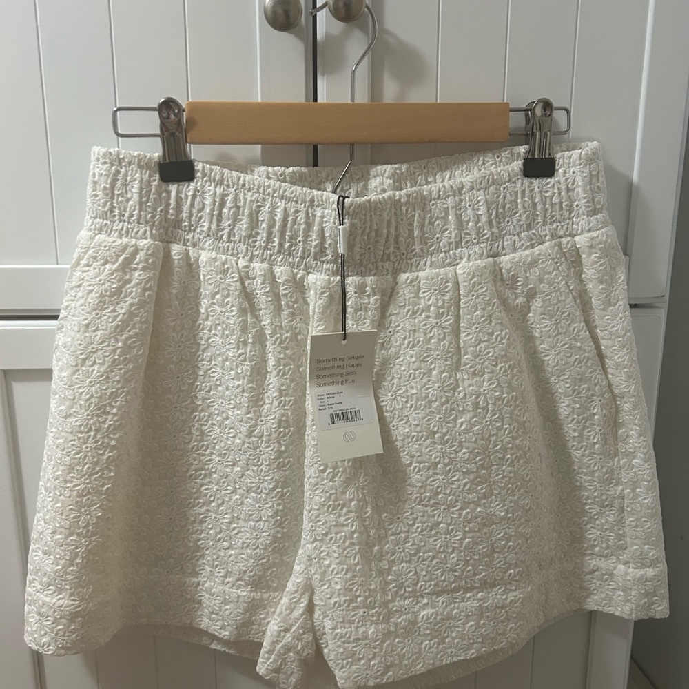 Something Navy White Textured Women Shorts